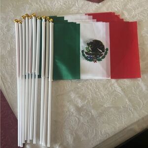 10 Mexican Flags for Mexican Independence Day!